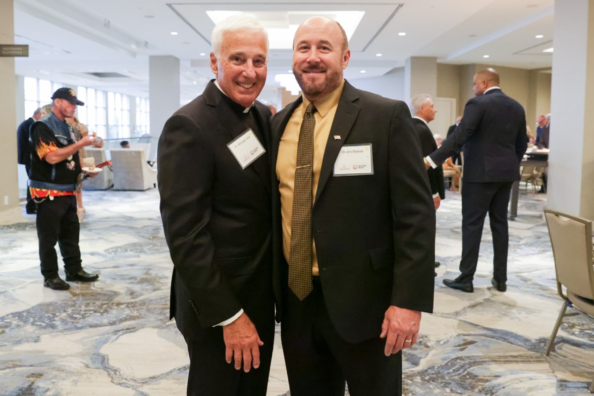 044-Golden Age Gala-Nov-2025_9554