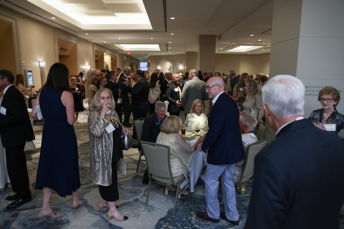 089-Golden Age Gala-Nov-2025_9742