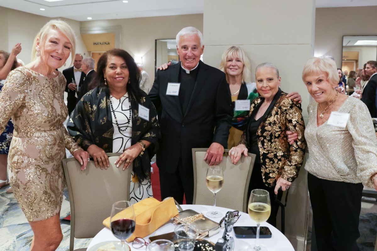 118-Golden Age Gala-Nov-2025_9851