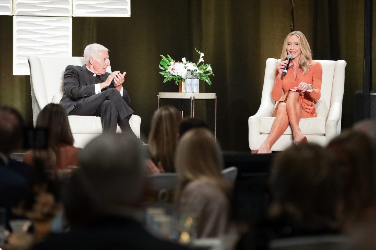 296-Golden Age Gala-Nov-2025_8922